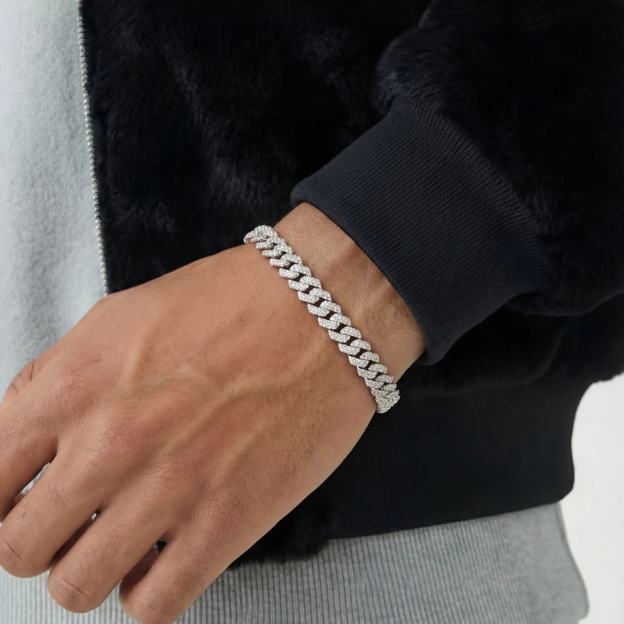8MM Moissanite Cuban Bracelet CRNCY