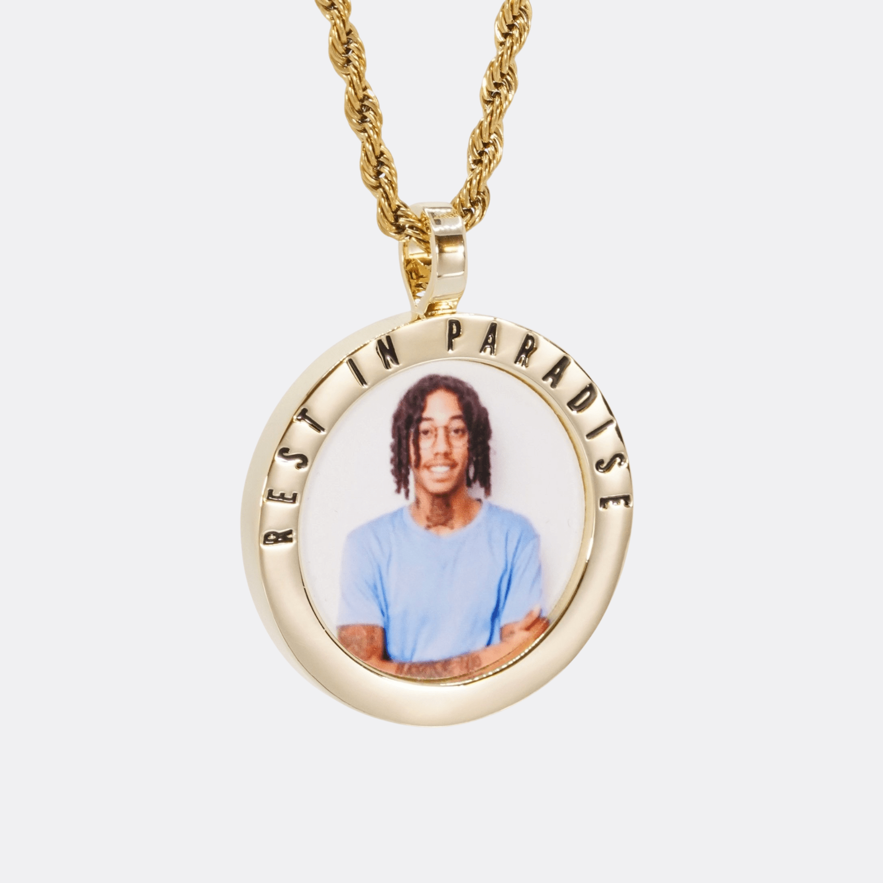 Rest In Paradise Photo Pendant CRNCY