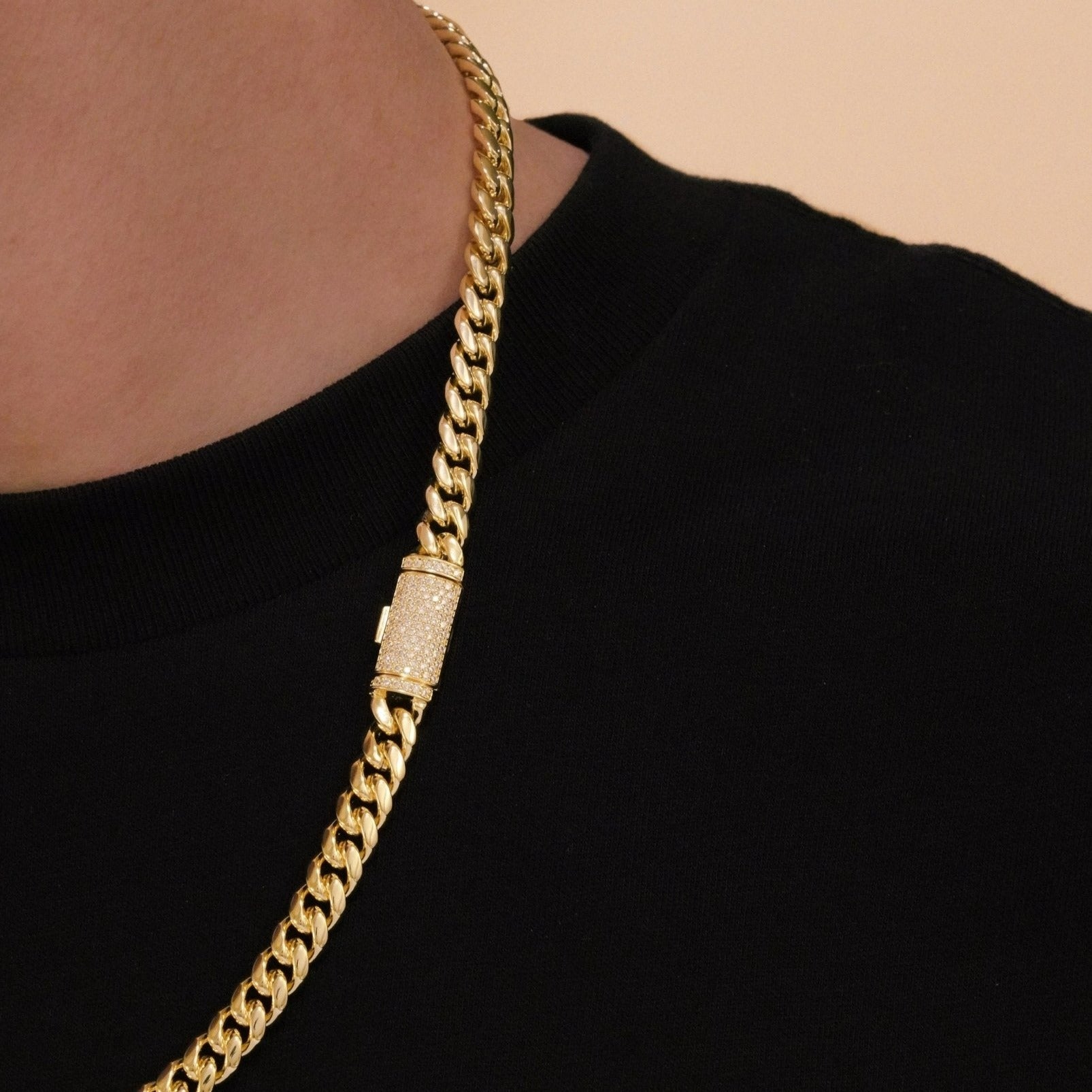 8mm Cuban Chain (Moissanite Clasp) CRNCY